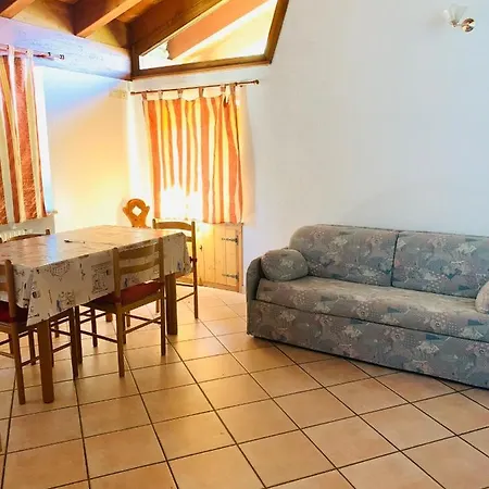 Casa Vacanza La Chenal Aoste